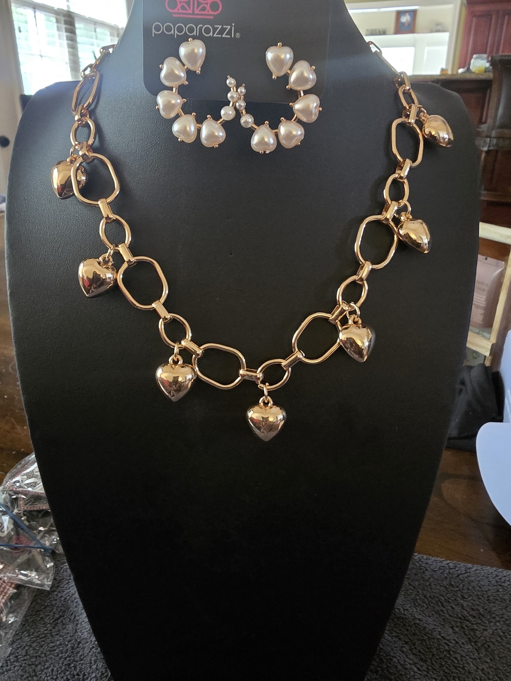 paparazzi Gold Heart Link Necklace with Heart Charms